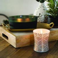 WoodWick Frasier Fir Holiday Decal Ellipse Jar Candle Extra Image 1 Preview